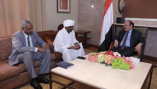 مسؤول سوداني يؤكد استمرار مشاركة بلاده في التحالف العربي باليمن